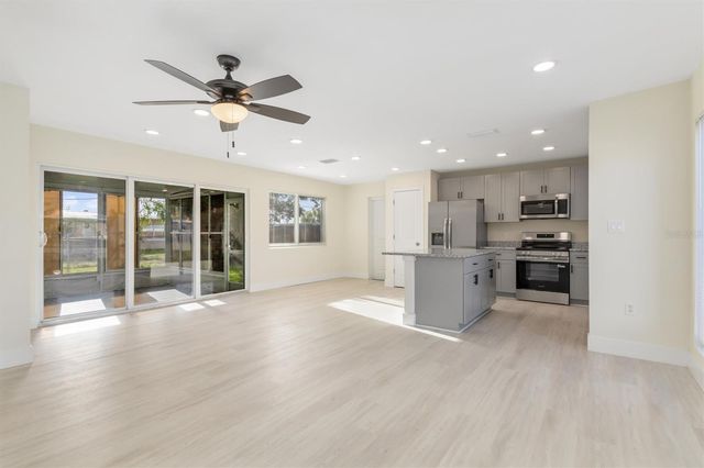 6230 FREEMONT STREET, North Port, FL 34287