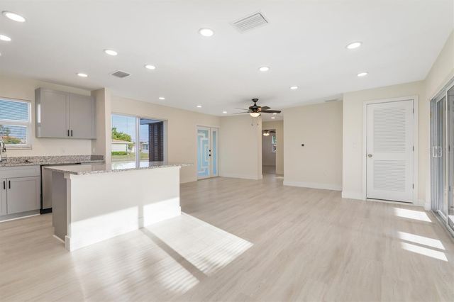 6230 FREEMONT STREET, North Port, FL 34287