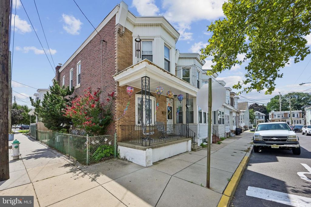 132 JOY ST, GLOUCESTER CITY, NJ 08030 — exterior