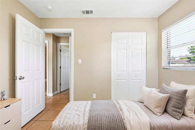 1729 FLORES COURT, Orlando, FL 32811