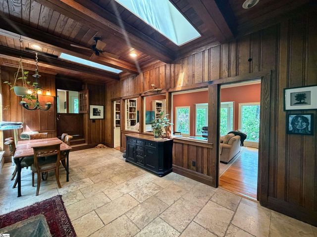 418 Woodland Way, Greenville, SC 29607