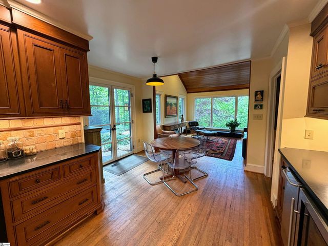 418 Woodland Way, Greenville, SC 29607