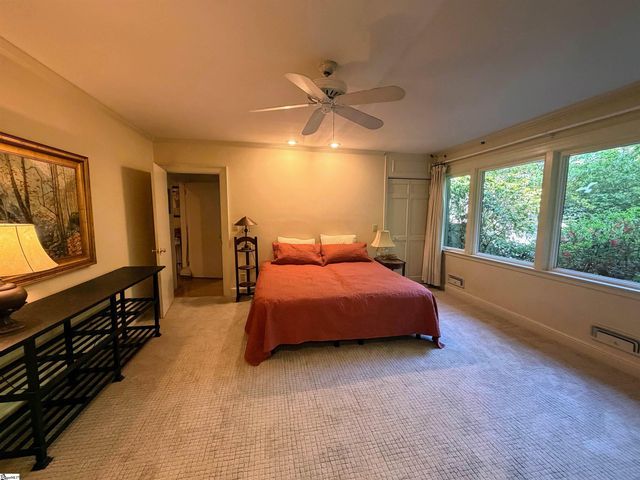 418 Woodland Way, Greenville, SC 29607