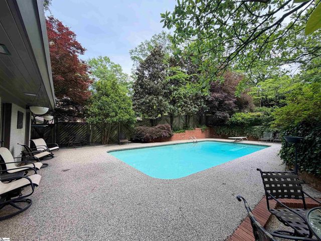 418 Woodland Way, Greenville, SC 29607