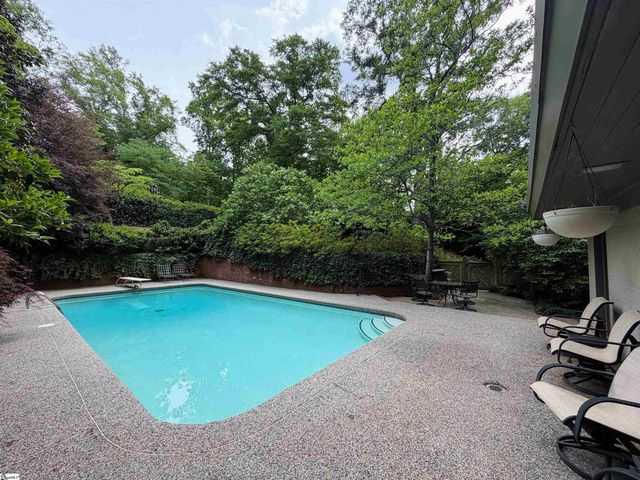418 Woodland Way, Greenville, SC 29607