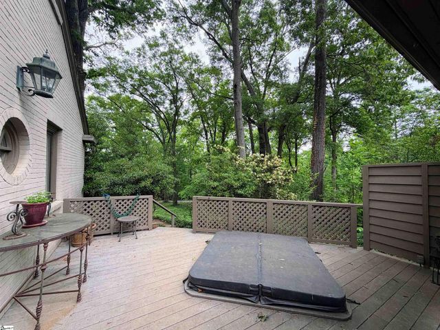 418 Woodland Way, Greenville, SC 29607