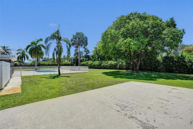 4024 Frances Drive, Delray Beach, FL 33445