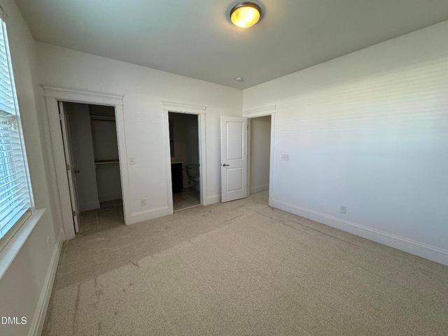 1045 Philpott Drive, Chapel Hill, NC 27517