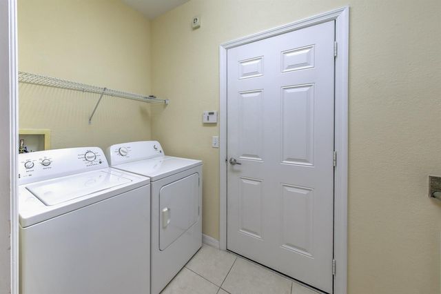 1868 S Dovetail Drive C2, Fort Pierce, FL 34982