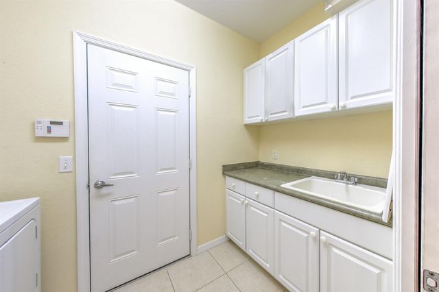 1868 S Dovetail Drive C2, Fort Pierce, FL 34982