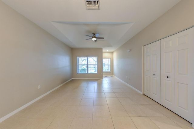 1868 S Dovetail Drive C2, Fort Pierce, FL 34982