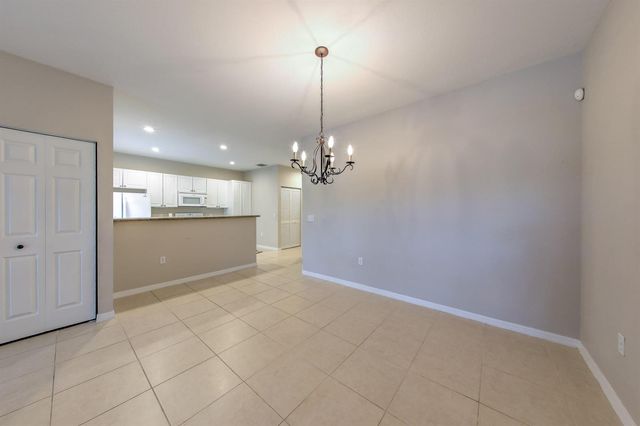 1868 S Dovetail Drive C2, Fort Pierce, FL 34982