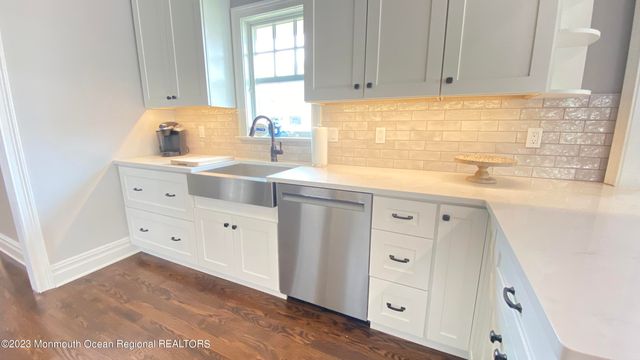 512 5th Avenue, Avon-by-the-sea, NJ 07717