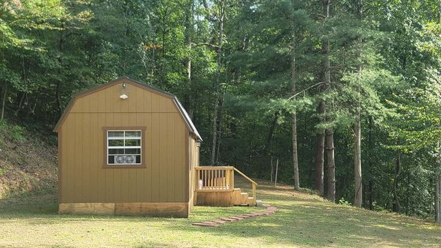 799 Coal Hollow Road, Manchester, KY 40962