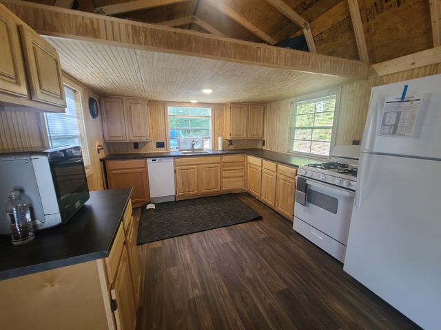 799 Coal Hollow Road, Manchester, KY 40962