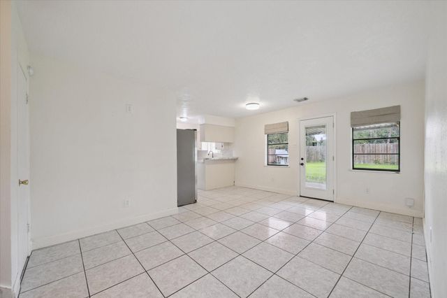 1417 Deer Avenue, Deer Park, TX 77536