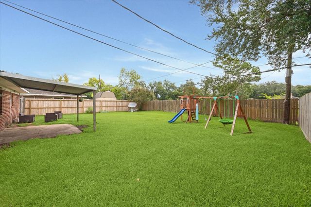 1417 Deer Avenue, Deer Park, TX 77536