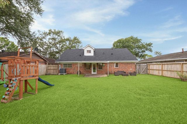 1417 Deer Avenue, Deer Park, TX 77536