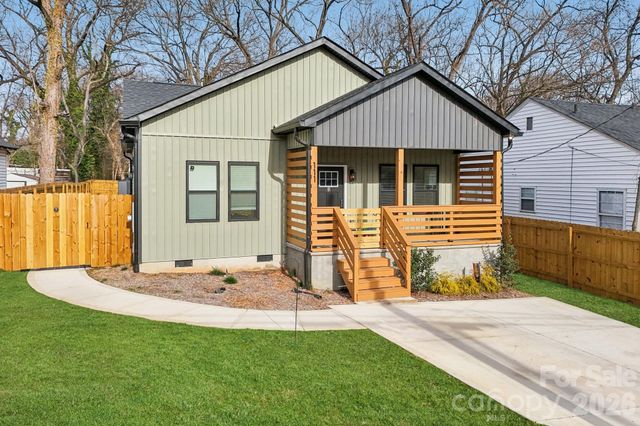 111 Crowell Drive SW, Concord, NC 28025