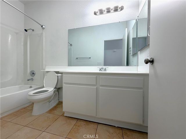 40018 Notting Hill Road, Murrieta, CA 92563