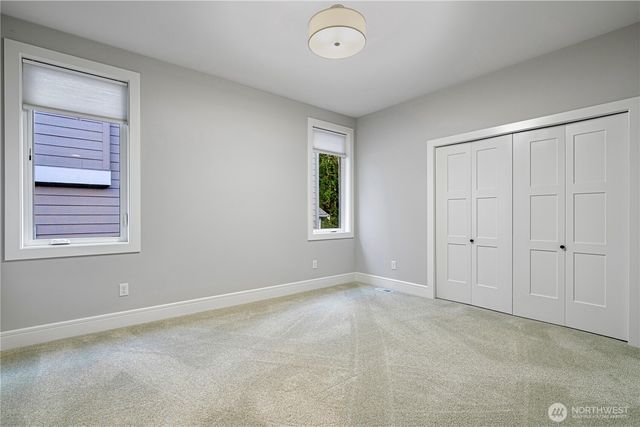 4814 240 Place SE, Sammamish, WA 98029