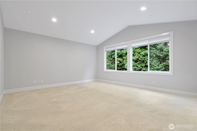 4814 240 Place SE, Sammamish, WA 98029