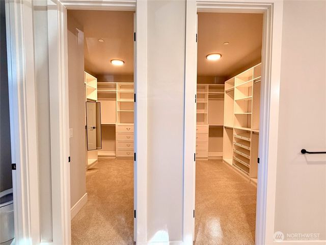 4814 240 Place SE, Sammamish, WA 98029