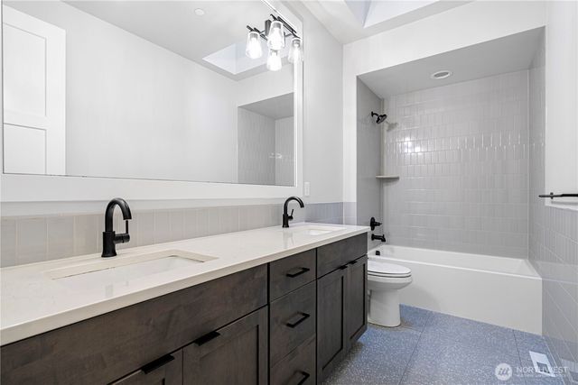 4814 240 Place SE, Sammamish, WA 98029