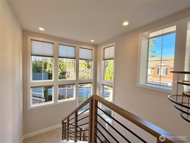 4814 240 Place SE, Sammamish, WA 98029