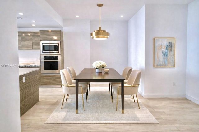 460 NE 28th St 2603, Miami, FL 33137