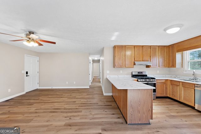 58 Fox Creek Drive, Dallas, GA 30157