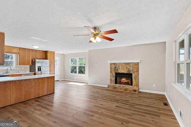 58 Fox Creek Drive, Dallas, GA 30157