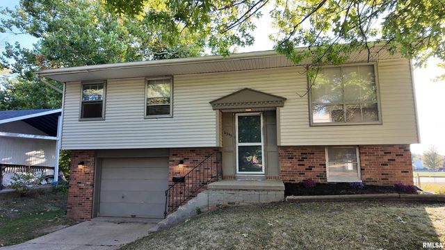 6345 N RANDWICK Road, Peoria, IL 61615