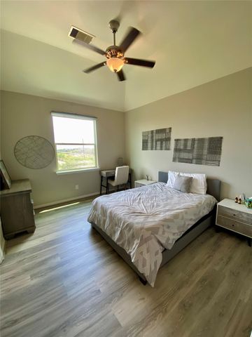 12279 Oxford Crescent Circle, Houston, TX 77082