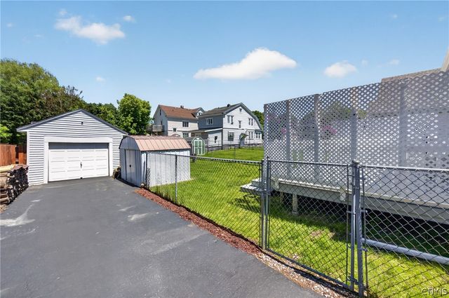 109 Craton St, Syracuse, NY 13203