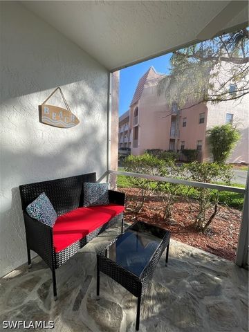 170 Turtle Lake CT 103, Naples, FL 34105