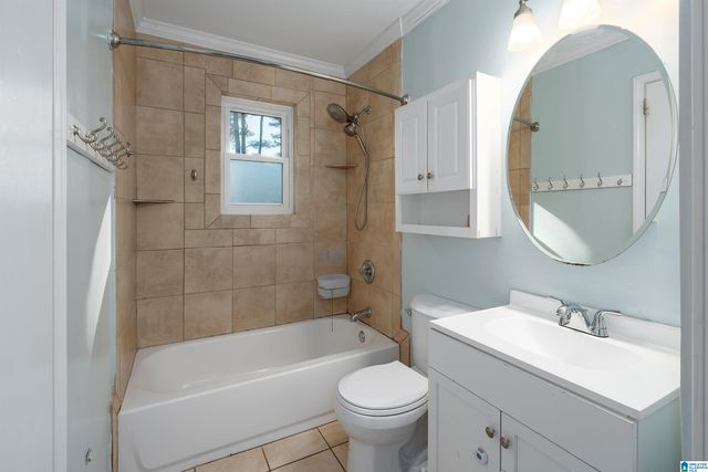 1321 25TH AVENUE N, Hueytown, AL 35023