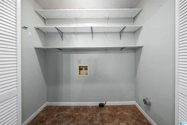 1321 25TH AVENUE N, Hueytown, AL 35023