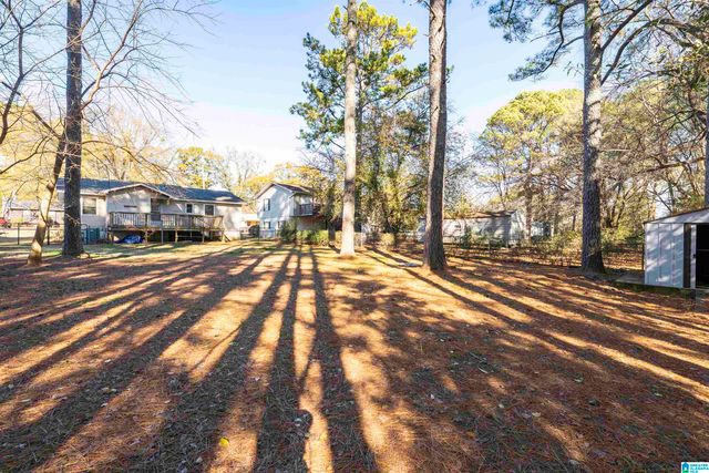 1321 25TH AVENUE N, Hueytown, AL 35023