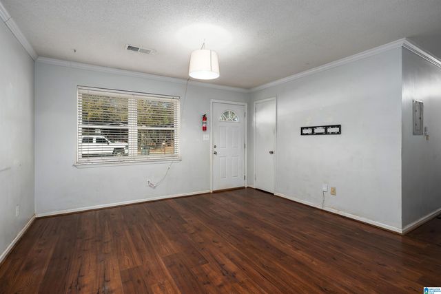 1321 25TH AVENUE N, Hueytown, AL 35023