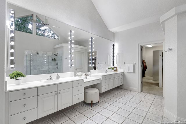 14122 Bluff Manor, San Antonio, TX 78216