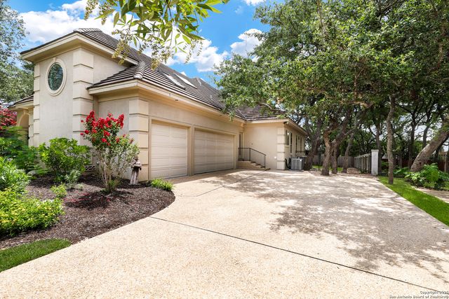 14122 Bluff Manor, San Antonio, TX 78216