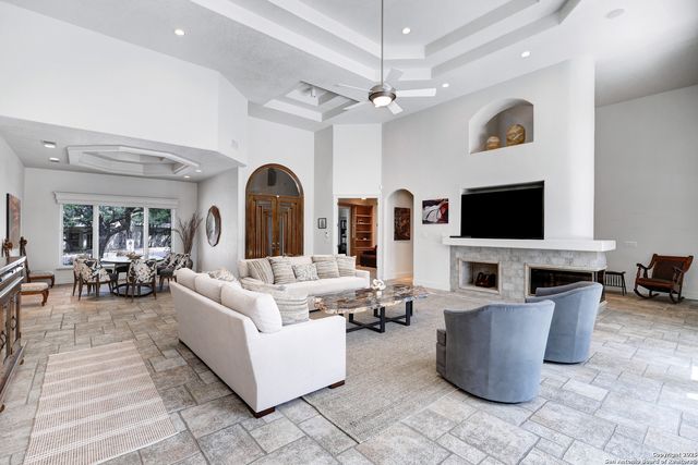 14122 Bluff Manor, San Antonio, TX 78216