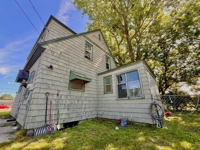 738 Washington Avenue, Holland, MI 49423