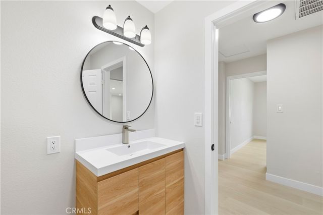 7108 Quakertown Avenue, Winnetka, CA 91306