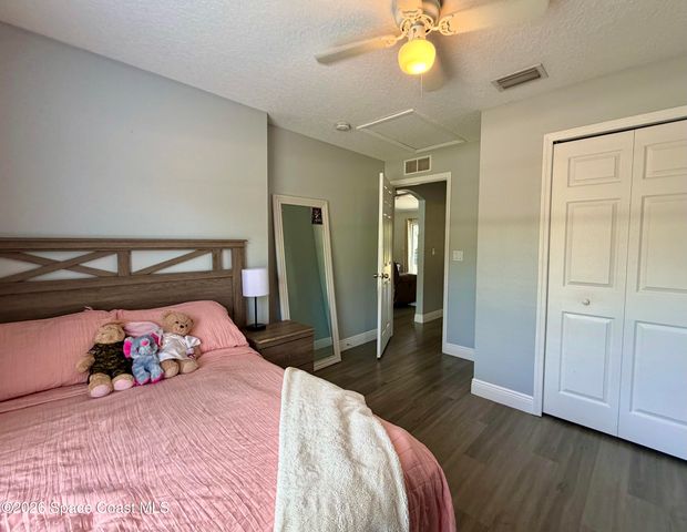 8425 94th Avenue, Vero Beach, FL 32967