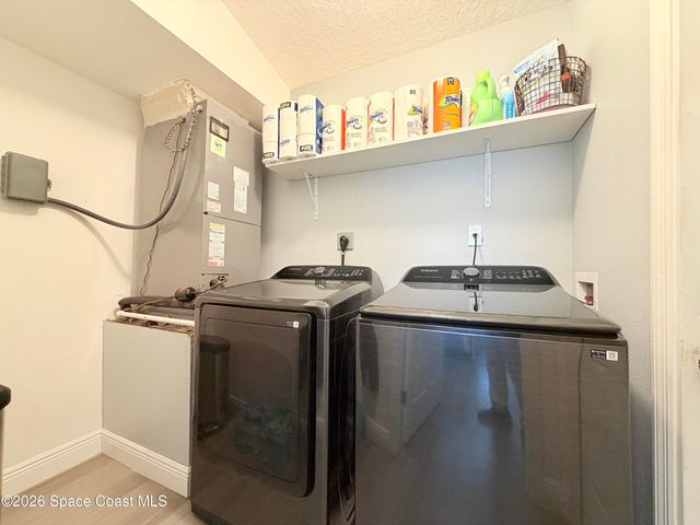 8425 94th Avenue, Vero Beach, FL 32967