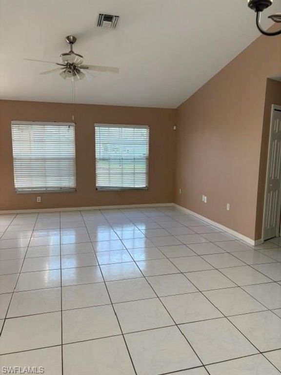 Image 11 of property listing at 1822 SW 18th ST, Cape Coral, FL 33991