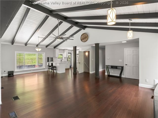 1511 Hunter Drive, Charleston, WV 25311