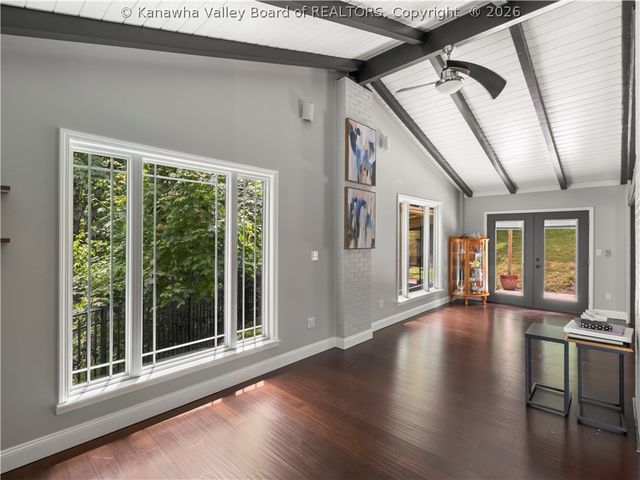 1511 Hunter Drive, Charleston, WV 25311
